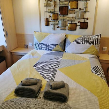 Lovely Static Holiday Caravan Near Whithorn ภายนอก รูปภาพ